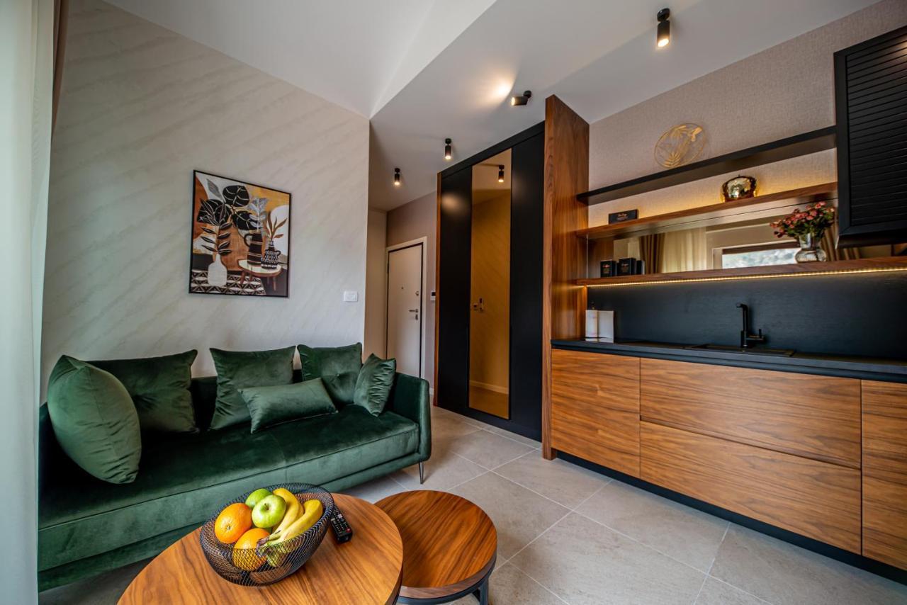Enyana Luxury Suites Kotor Exterior foto