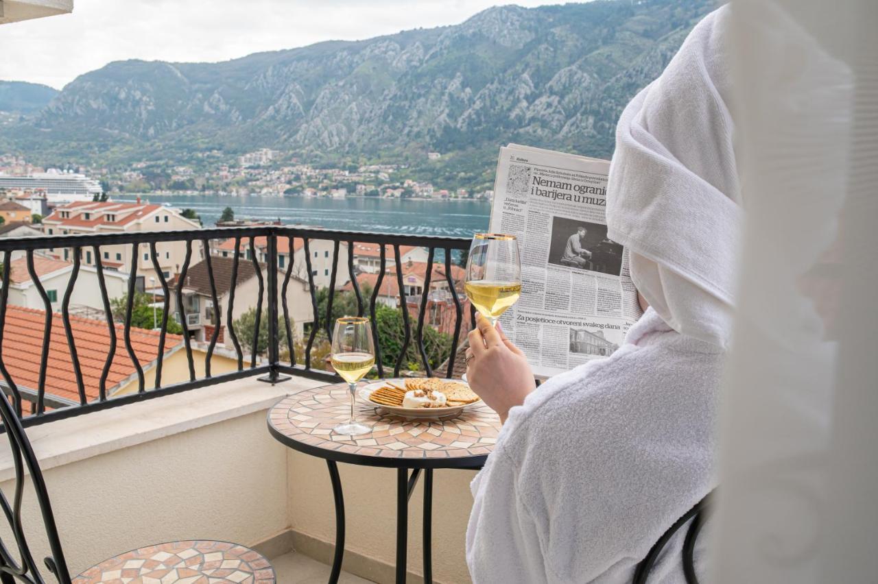 Enyana Luxury Suites Kotor Exterior foto